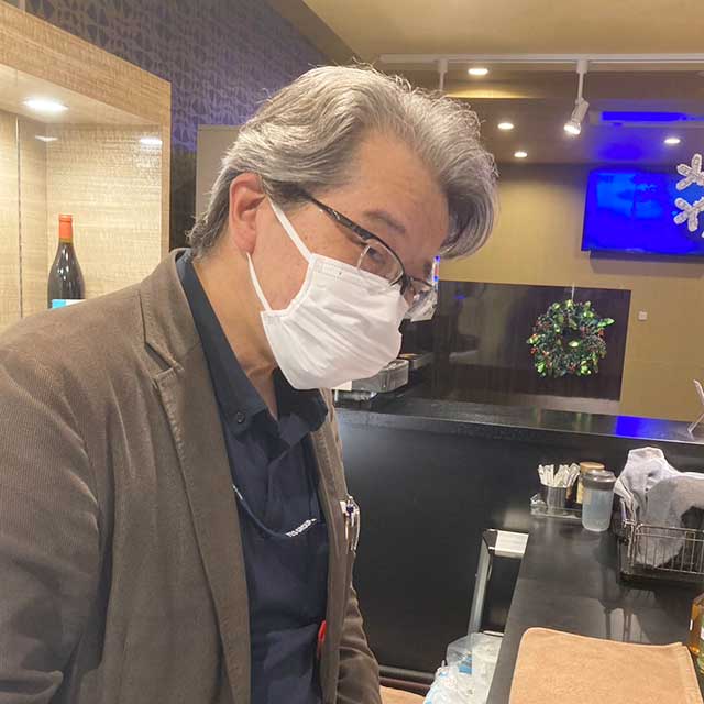 スタッフ紹介_2412